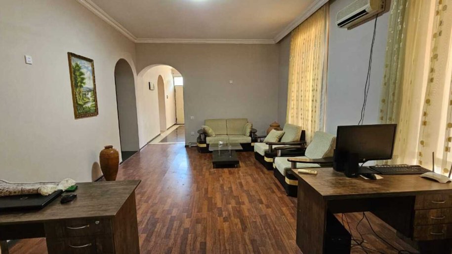 320 m<sup>2</sup> ofis icarəyə verilir, Nizami m.-6