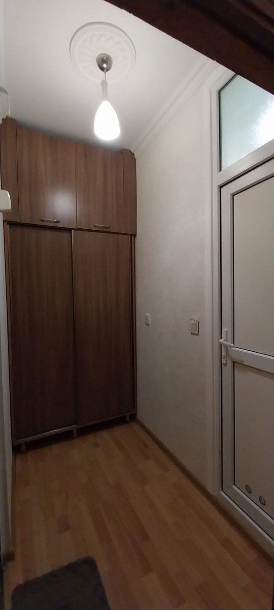 Satılır 2 otaqlı köhnə tikili, 32 m², Memar Əcəmi m.-6