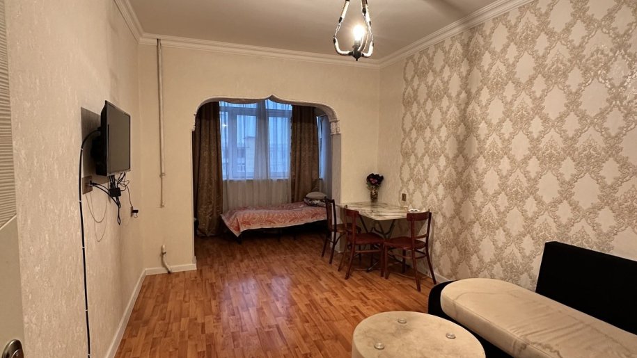 Satılır 2 otaqlı köhnə tikili, 65 m², Yeni Yasamal-2