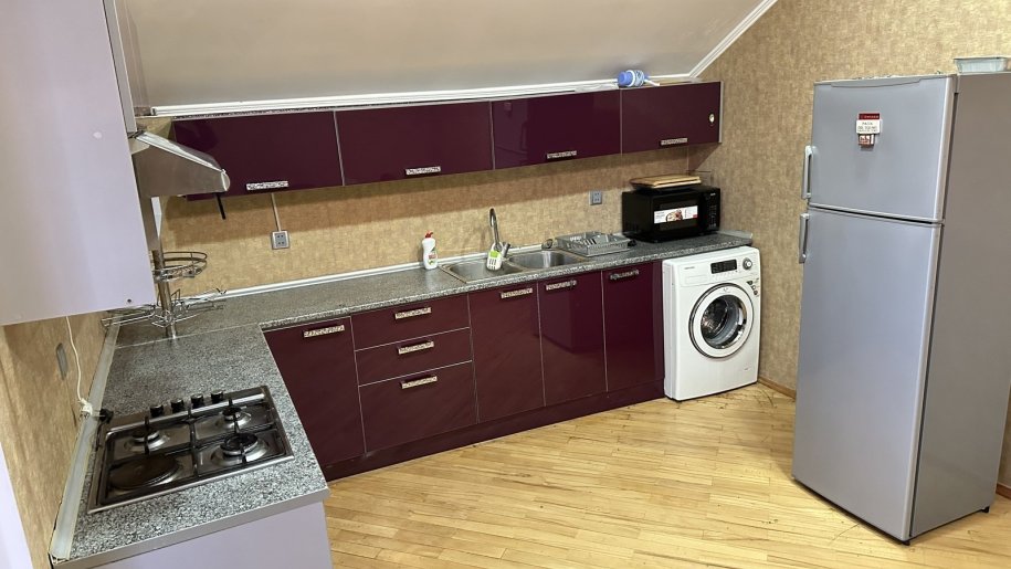 Kirayə verilir 4 otaqlı yeni tikili, 230 m², Gənclik m.-16