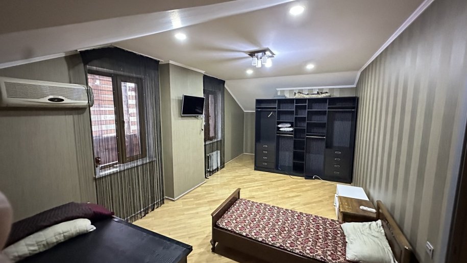Kirayə verilir 4 otaqlı yeni tikili, 230 m², Gənclik m.-23