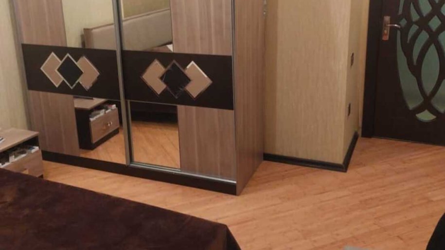 Kirayə verilir 3 otaqlı yeni tikili, 80 m², Neftçilər m.-3