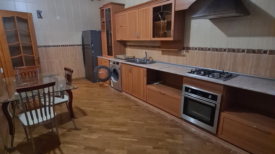 Kirayə verilir 2 otaqlı yeni tikili, 85 m², Nəriman Nərimanov m.-10