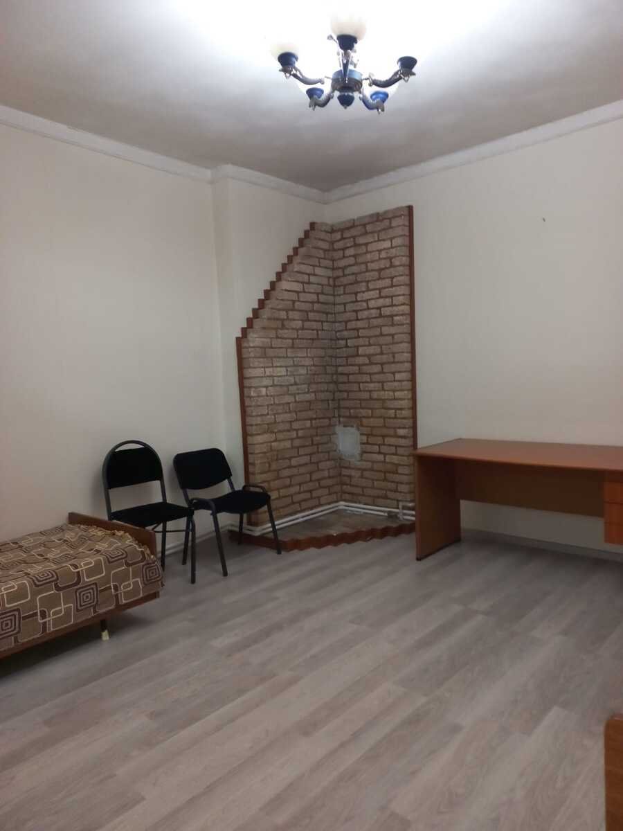 Kirayə verilir 3 otaqlı köhnə tikili, 90 m², 28 May m.-2