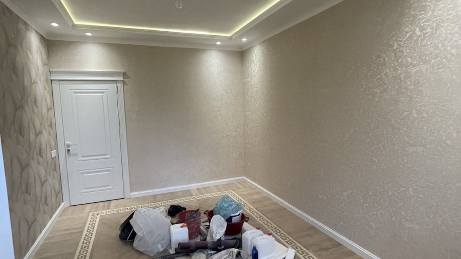Satılır 3 otaqlı köhnə tikili, 80 m², Azadlıq Prospekti m.-5
