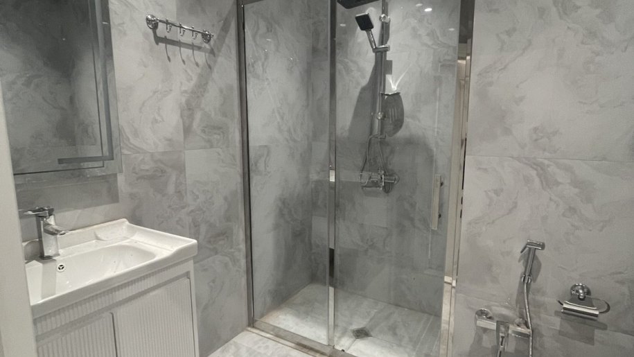 Satılır 3 otaqlı köhnə tikili, 80 m², Azadlıq Prospekti m.-12