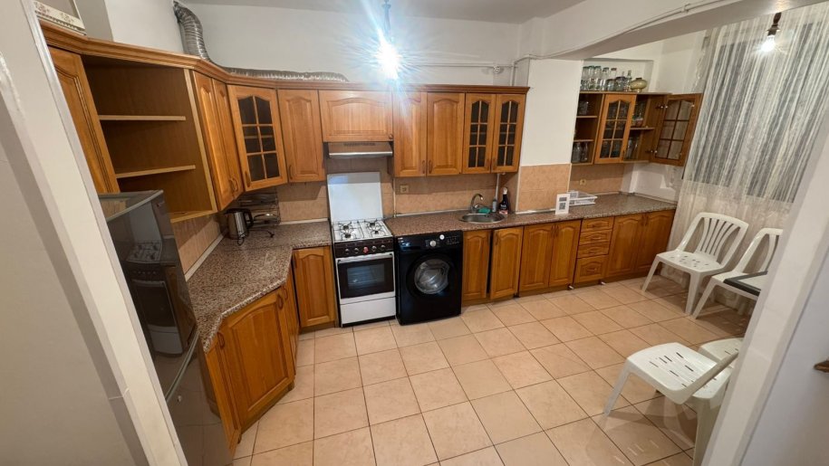 Kirayə verilir 3 otaqlı köhnə tikili, 100 m², Xətai m.-3