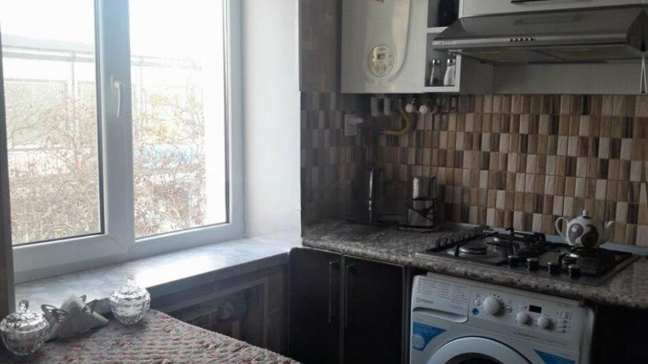 Satılır 2 otaqlı köhnə tikili, 52 m², Əmircan-4