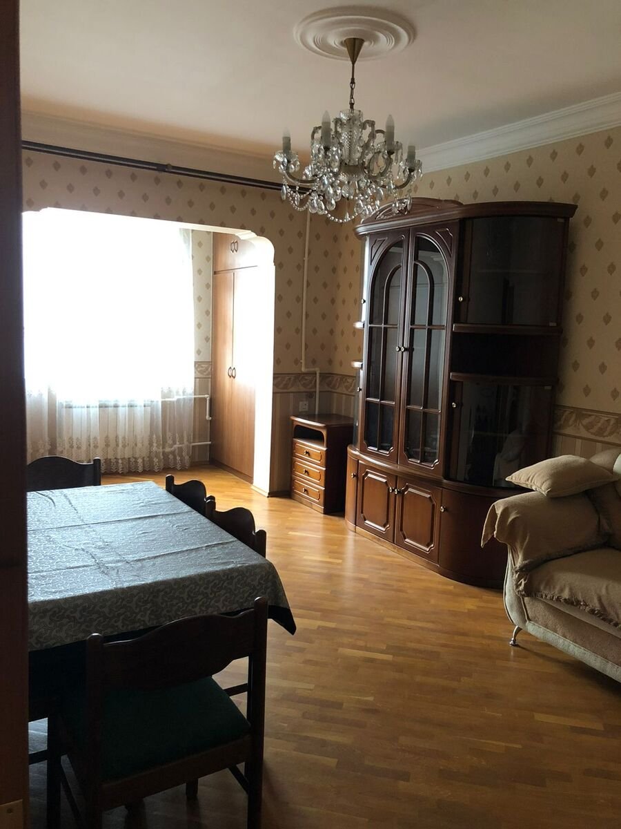 Kirayə verilir 3 otaqlı köhnə tikili, 90 m², Xətai m.-7