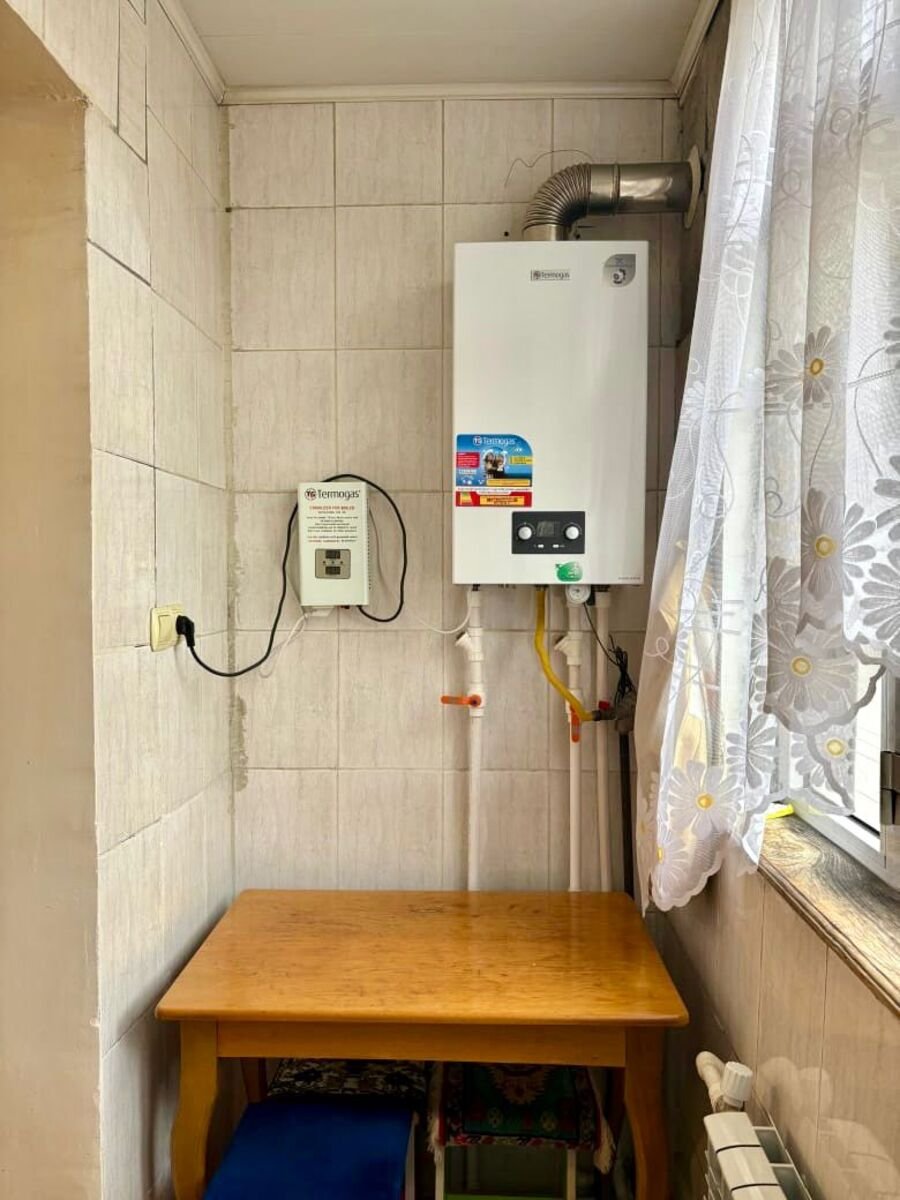 Satılır 3 otaqlı köhnə tikili, 90 m², 8 noyabr-5