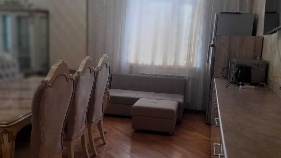 Satılır 3 otaqlı yeni tikili, 105 m², İnşaatçılar m.-4