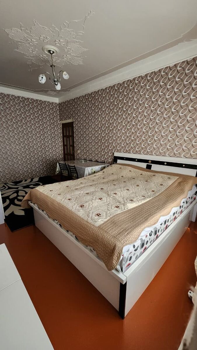 Satılır 5 otaqlı köhnə tikili, 110 m², Qaraçuxur-4