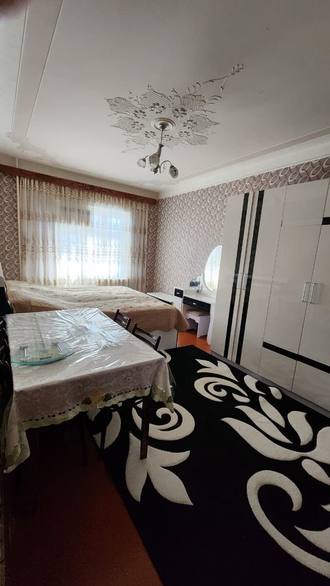 Satılır 5 otaqlı köhnə tikili, 110 m², Qaraçuxur-5