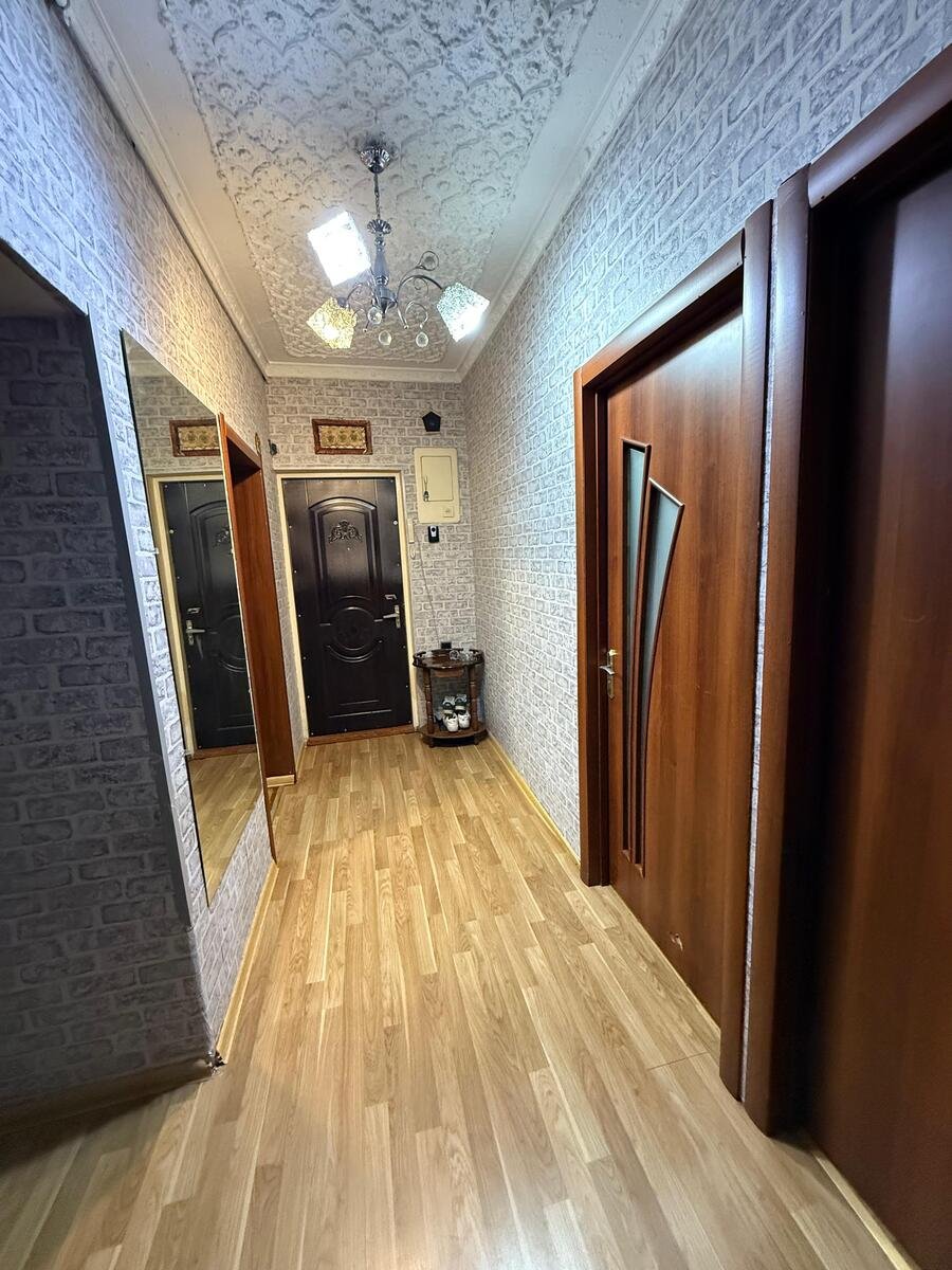 Kirayə verilir 4 otaqlı köhnə tikili, 110 m², Nəriman Nərimanov m.-13