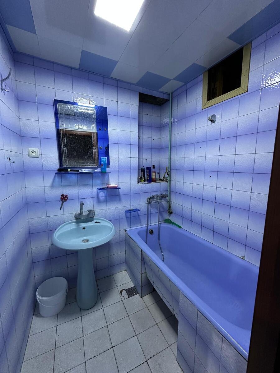 Kirayə verilir 4 otaqlı köhnə tikili, 110 m², Nəriman Nərimanov m.-17