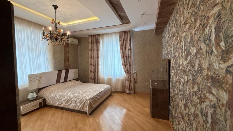 Kirayə verilir 4 otaqlı yeni tikili, 145 m², Nizami m.-4
