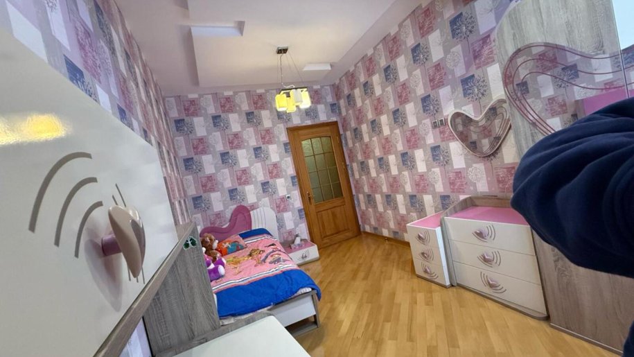 Kirayə verilir 4 otaqlı yeni tikili, 145 m², Nizami m.-8