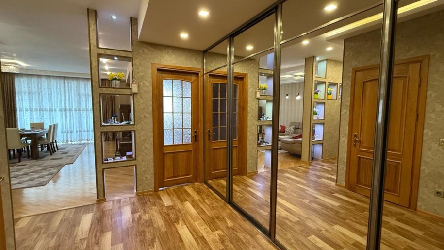 Kirayə verilir 4 otaqlı yeni tikili, 145 m², Nizami m.-17