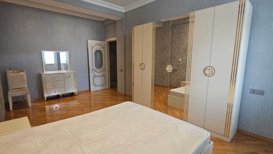 Kirayə verilir 3 otaqlı yeni tikili, 128 m², Nəriman Nərimanov m.-7