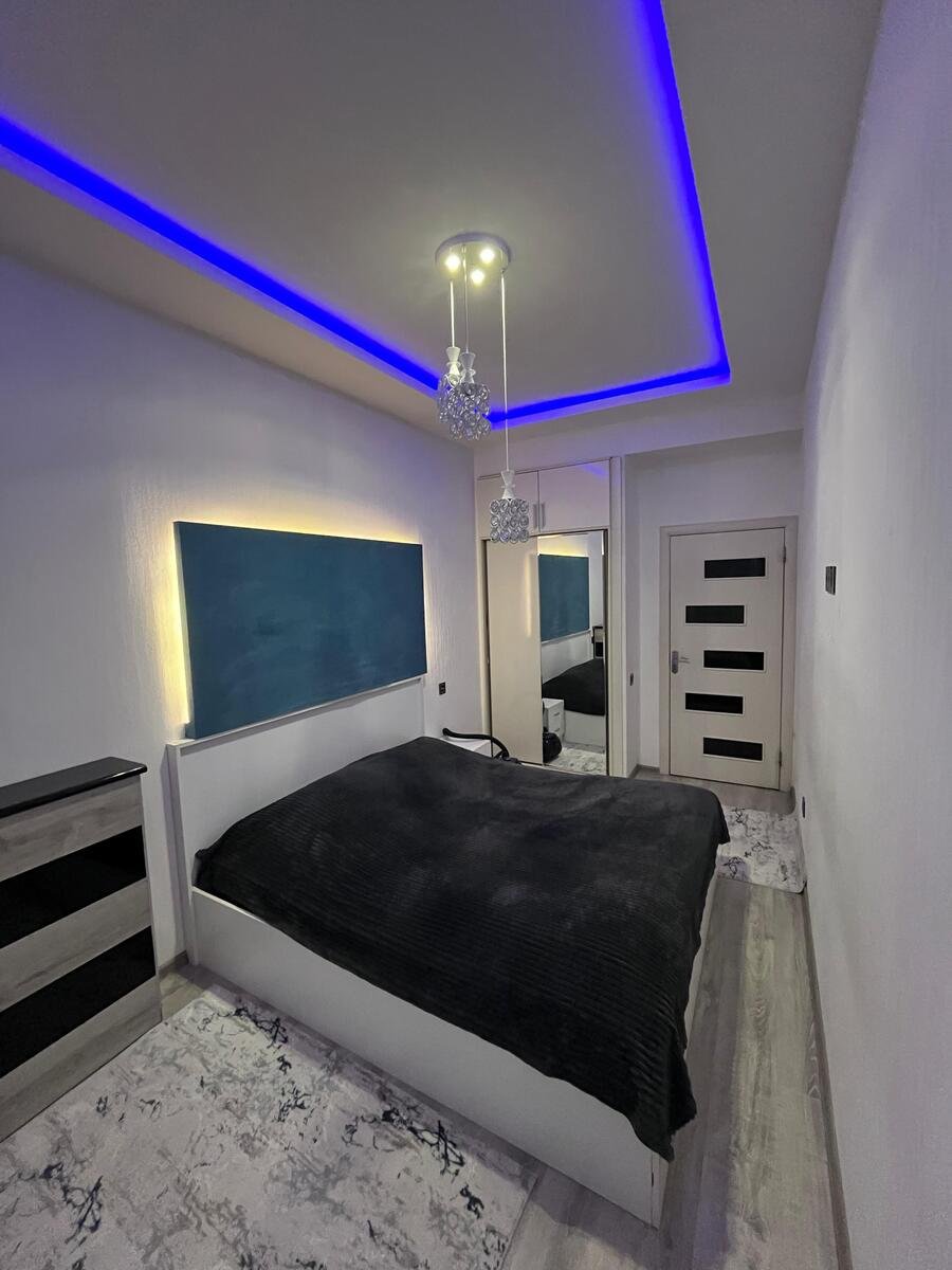 Satılır 3 otaqlı yeni tikili, 70 m², Neftçilər m.-14