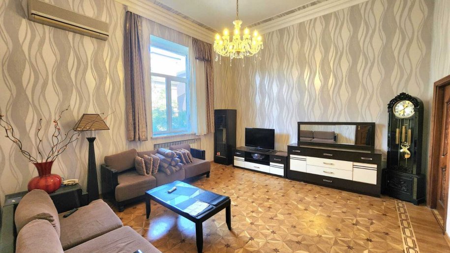 Kirayə verilir 2 otaqlı köhnə tikili, 70 m², Sahil m.-5