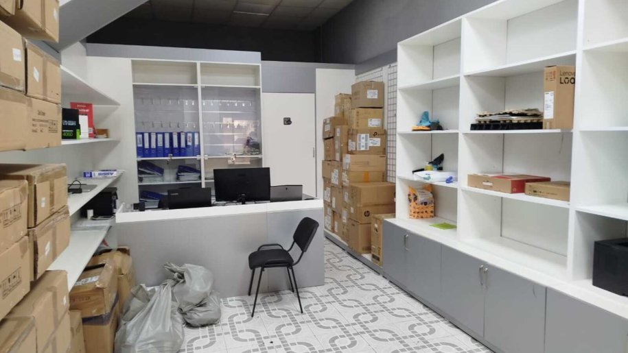 100 m<sup>2</sup> obyekt satılır, 28 May m.-2