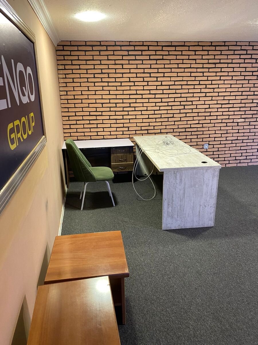 150 m<sup>2</sup> ofis icarəyə verilir, Dərnəgül m.-2