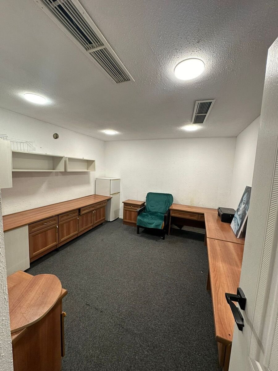 150 m<sup>2</sup> ofis icarəyə verilir, Dərnəgül m.-16