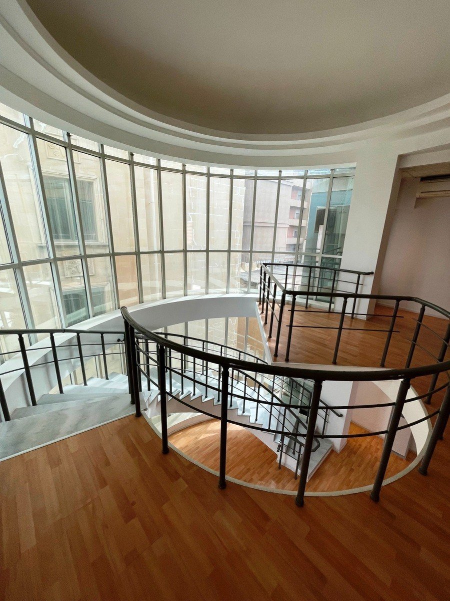 2000 kv.m. obyekt icarəyə verilir, İçərişəhər m.-4