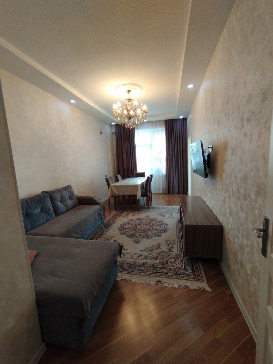 Satılır 2 otaqlı yeni tikili, 71 m², Qara Qarayev m.-2