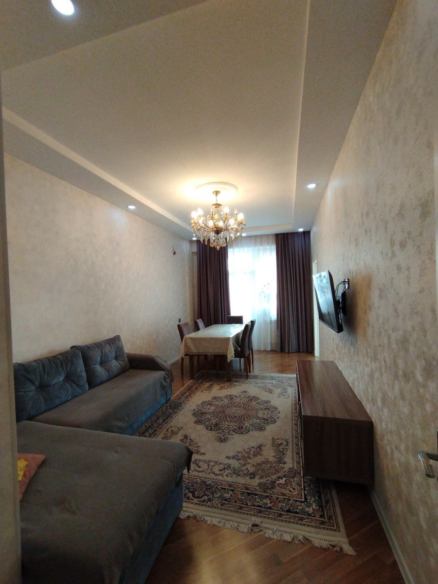 Satılır 2 otaqlı yeni tikili, 71 m², Qara Qarayev m.-3