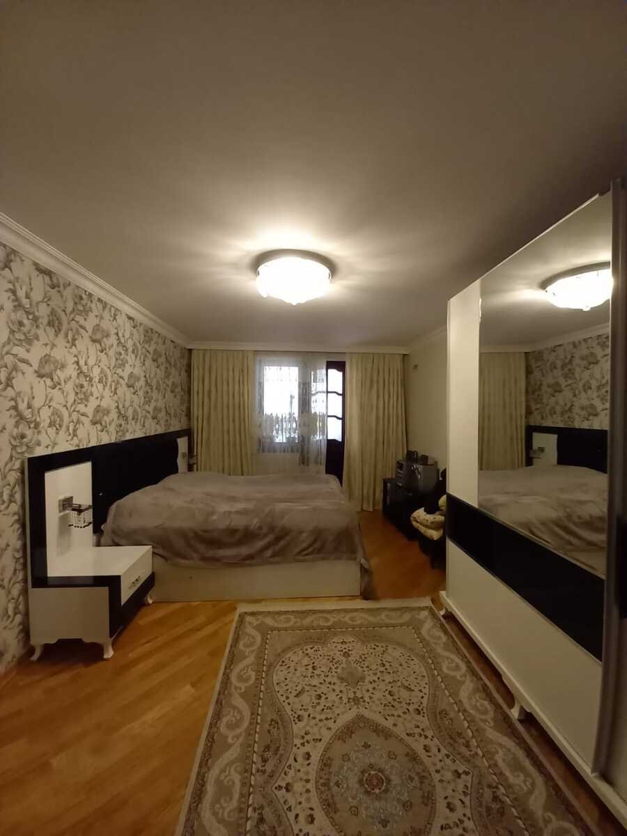 Satılır 3 otaqlı köhnə tikili, 70 m², Qara Qarayev m.-3