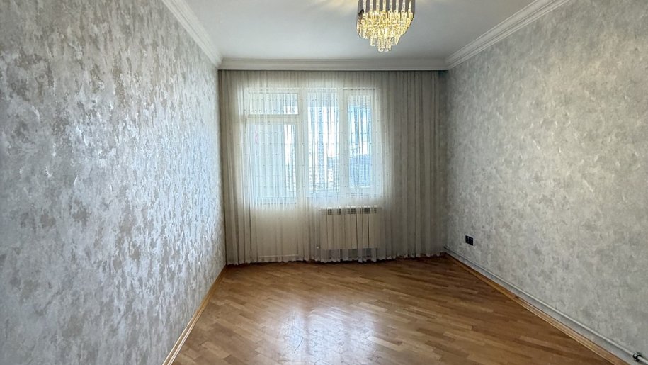 Satılır 2 otaqlı yeni tikili, 62 m², İnşaatçılar m.-4