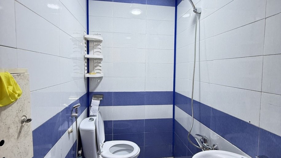 Satılır 2 otaqlı yeni tikili, 62 m², İnşaatçılar m.-13