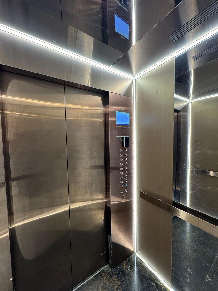 Satılır 3 otaqlı yeni tikili, 130 m², Nəriman Nərimanov m.-21