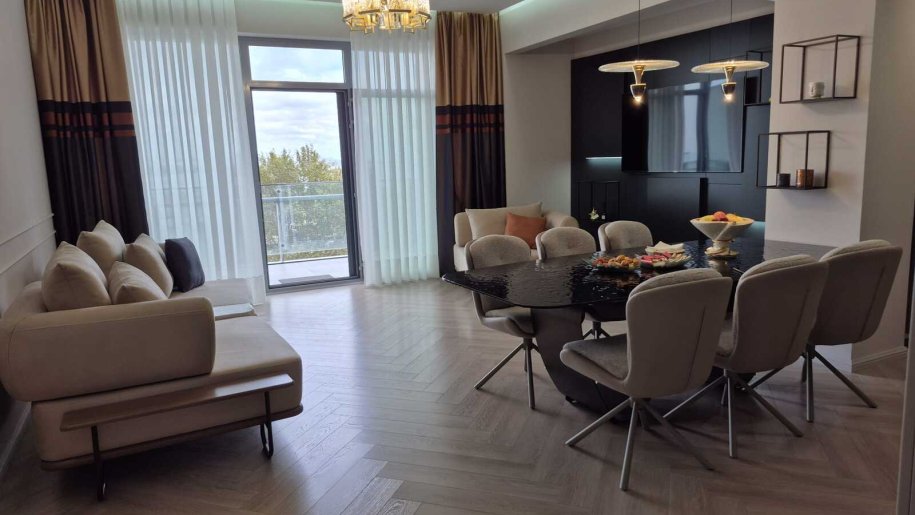 Kirayə verilir 2 otaqlı yeni tikili, 115 m², İçərişəhər m.-2