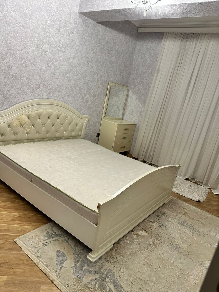 Kirayə verilir 3 otaqlı yeni tikili, 135 m², Bayıl-5