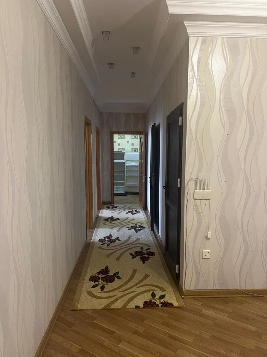 Satılır 3 otaqlı yeni tikili, 115 m², Gənclik m.-2