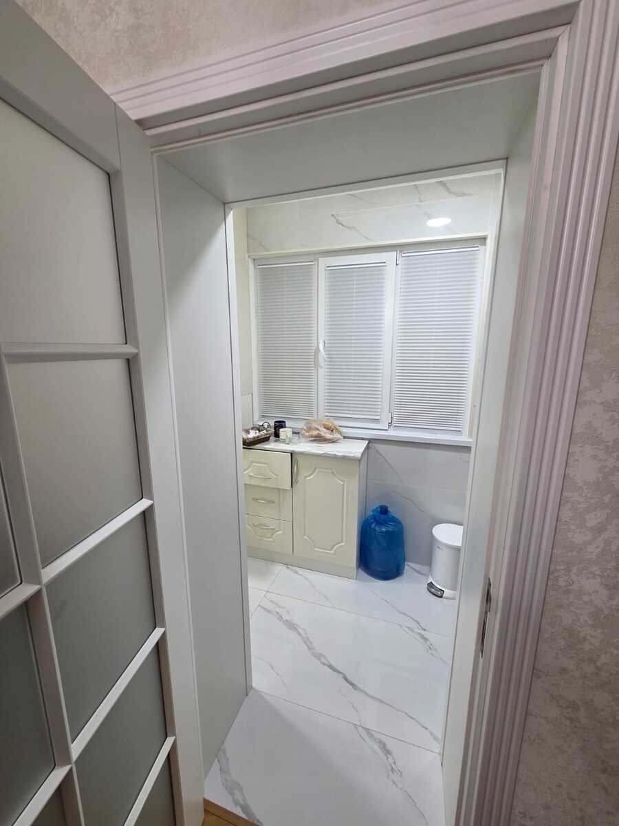 Satılır 3 otaqlı köhnə tikili, 70 m², Azadlıq Prospekti m.-4