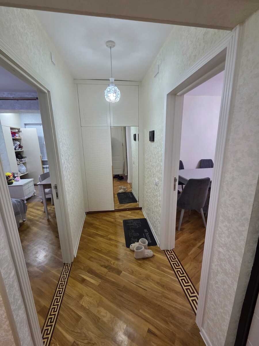Satılır 3 otaqlı köhnə tikili, 70 m², Azadlıq Prospekti m.-14
