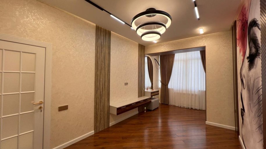 Satılır 2 otaqlı yeni tikili, 84 m², Həzi Aslanov m.-12