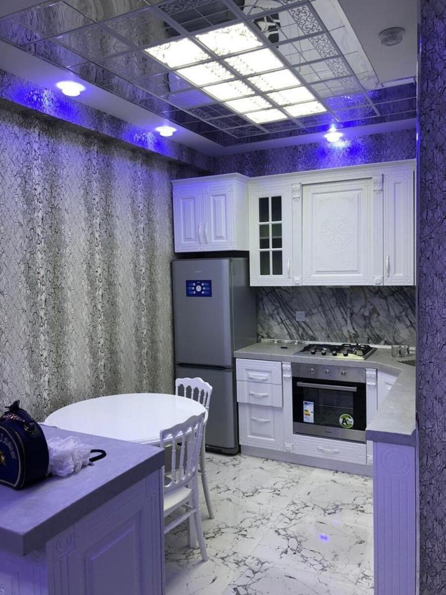 Kirayə verilir 3 otaqlı yeni tikili, 95 m², Həzi Aslanov m.-12