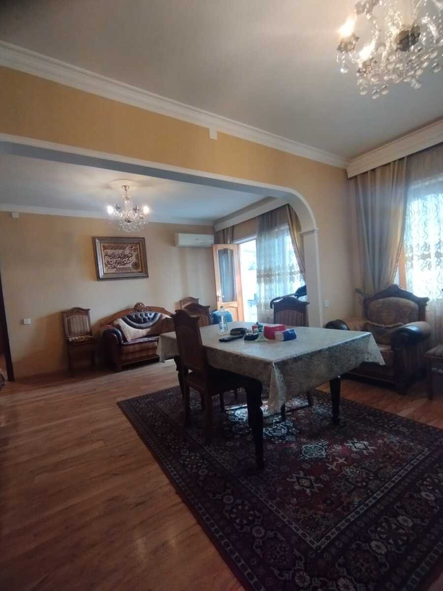 Satılır 5 otaqlı köhnə tikili, 110 m², Azadlıq Prospekti m.-14