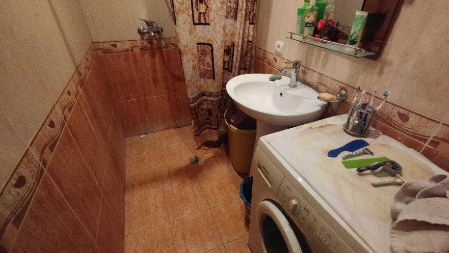 Satılır 5 otaqlı köhnə tikili, 110 m², Azadlıq Prospekti m.-17