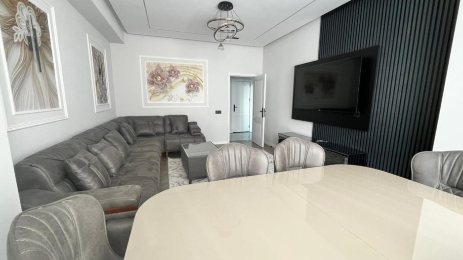 Kirayə verilir 3 otaqlı yeni tikili, 112 m², Nəsimi-5