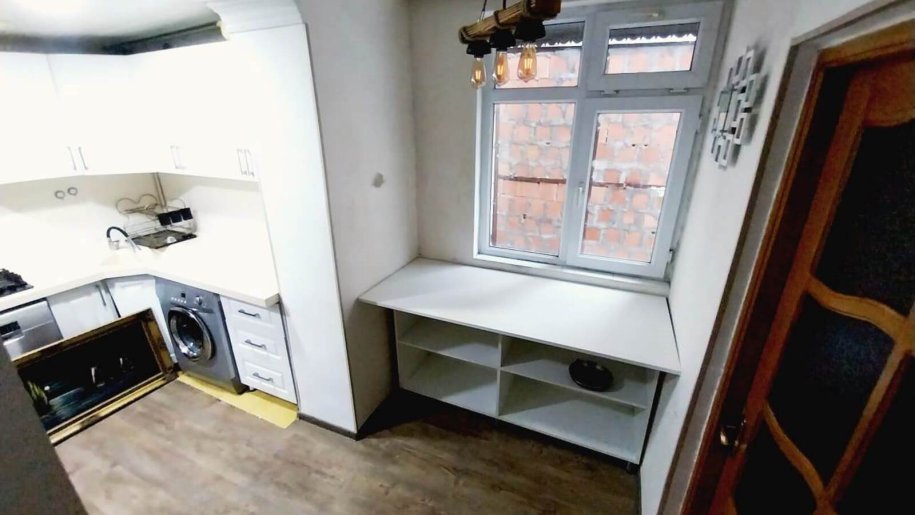 Satılır 3 otaqlı köhnə tikili, 70 m², Elmlər Akademiyası m.-8