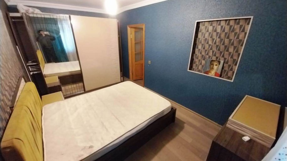 Satılır 3 otaqlı köhnə tikili, 70 m², Elmlər Akademiyası m.-10