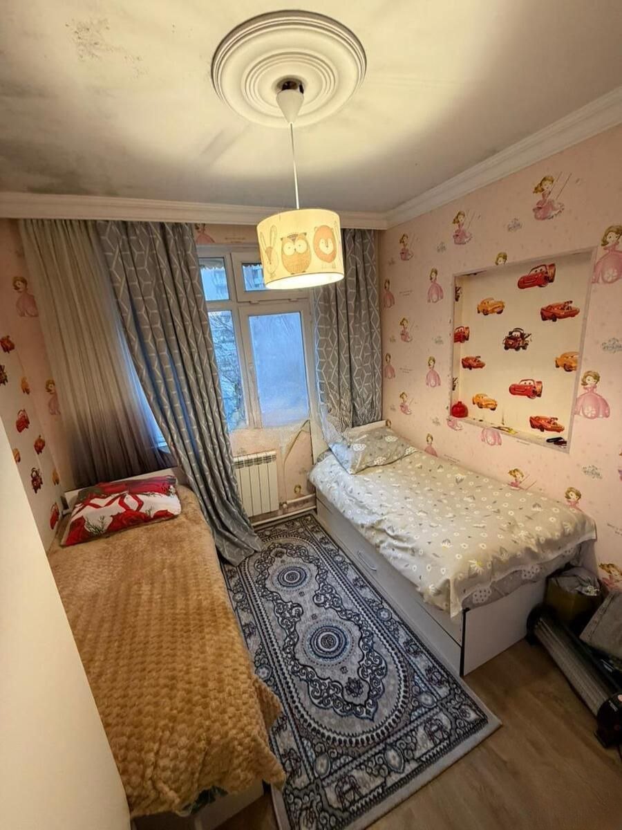Satılır 3 otaqlı köhnə tikili, 70 m², Elmlər Akademiyası m.-11
