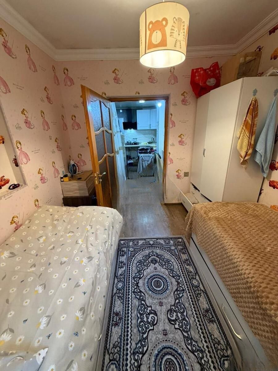 Satılır 3 otaqlı köhnə tikili, 70 m², Elmlər Akademiyası m.-12