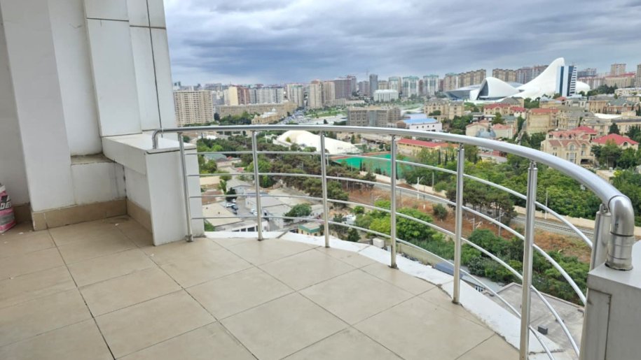 252 m<sup>2</sup> ofis icarəyə verilir, Xətai m.-6